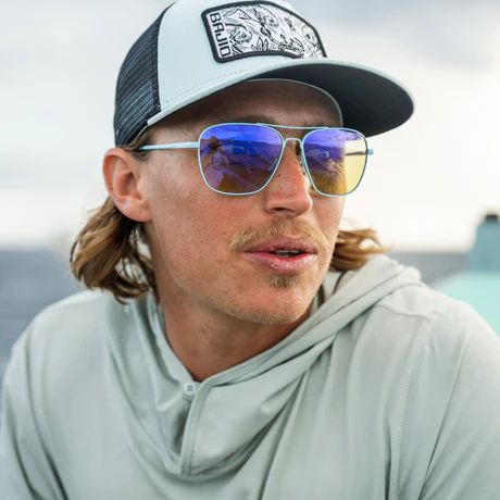 BAJIO SNIPES | Frame Color: Silver Gloss | Lens Color: Grey | Lens Material: Glass Lenses
