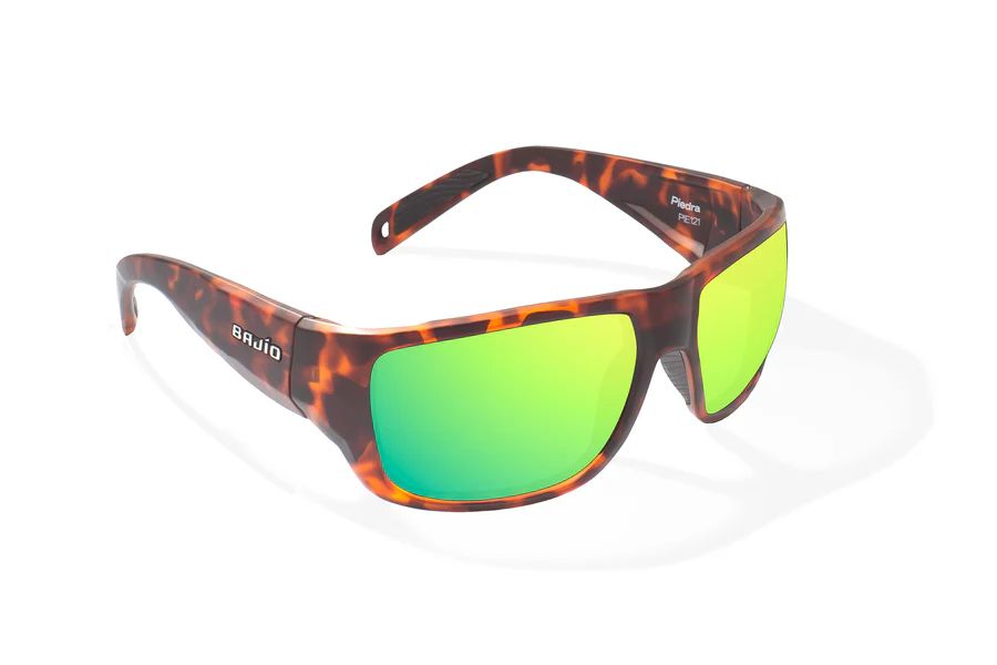 BAJIO PIEDRA | Frame Color: Brown Tortoise Matte | Lens Color: Green Mirror | Lens Material: Glass Lenses