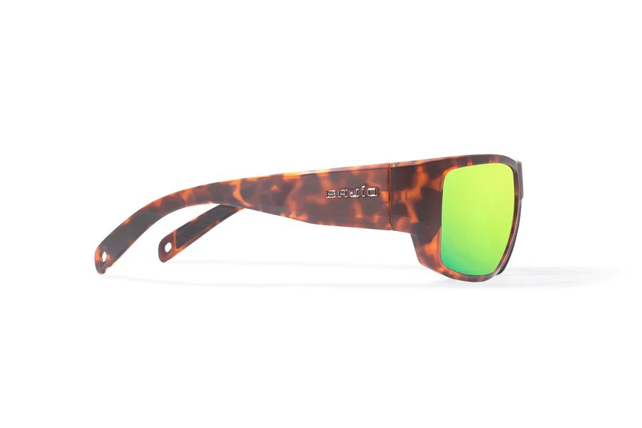 BAJIO PIEDRA | Frame Color: Brown Tortoise Matte | Lens Color: Green Mirror | Lens Material: Glass Lenses