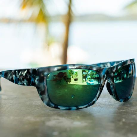 BAJIO ANNETTE | Frame Color: Black Gloss | Lens Color: Silver Mirror | Lens Material: Polycarbonate Lenses